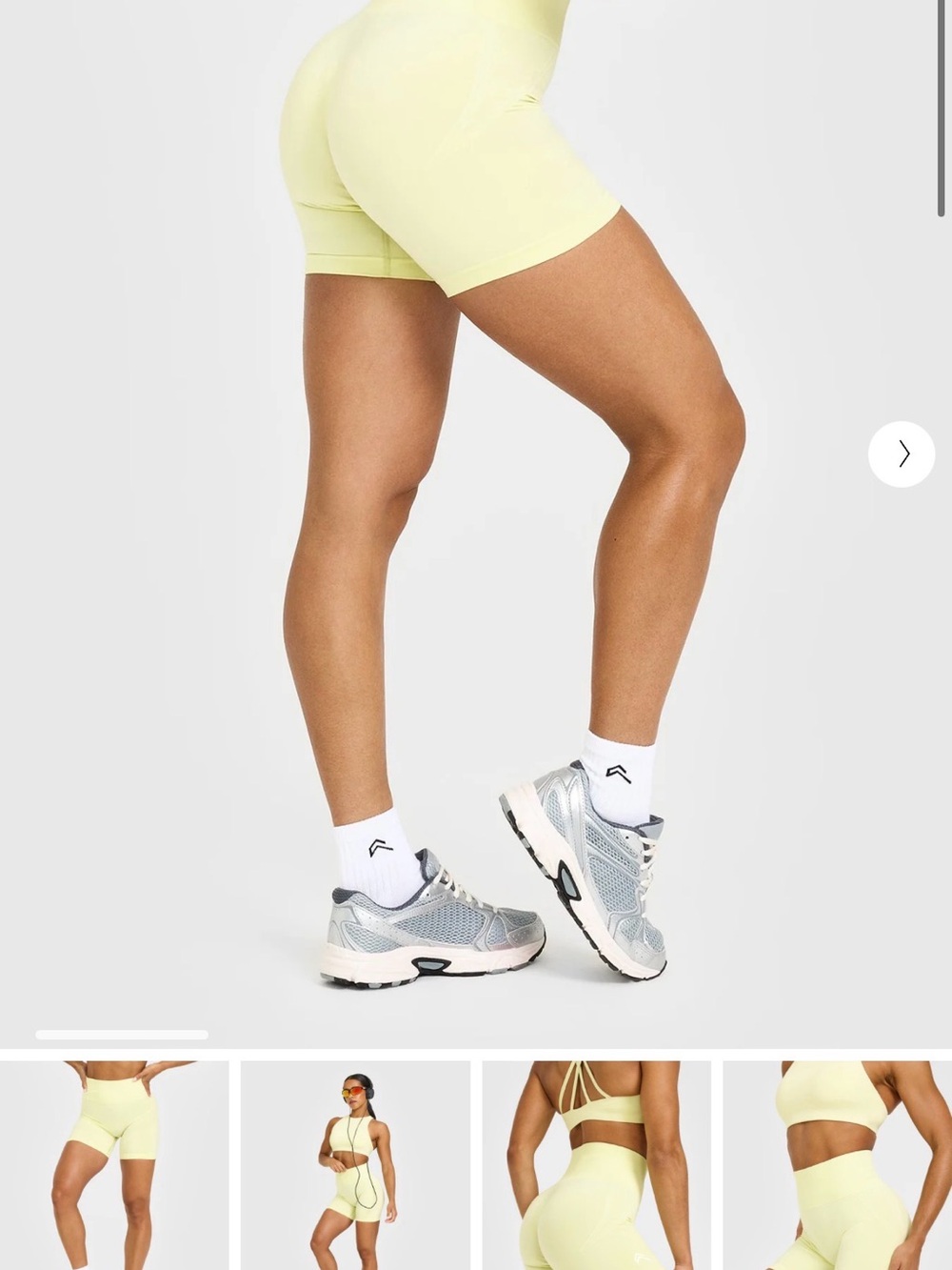 EFFORTLESSLIFT™ SEAMLESS SHORTS WITH WHITE LOGO pastel yellow